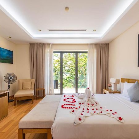 Emblem Sea 2 Bedroom Villas Danang Exterior photo