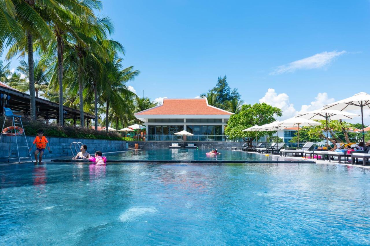 Emblem Sea 2 Bedroom Villas Danang Exterior photo