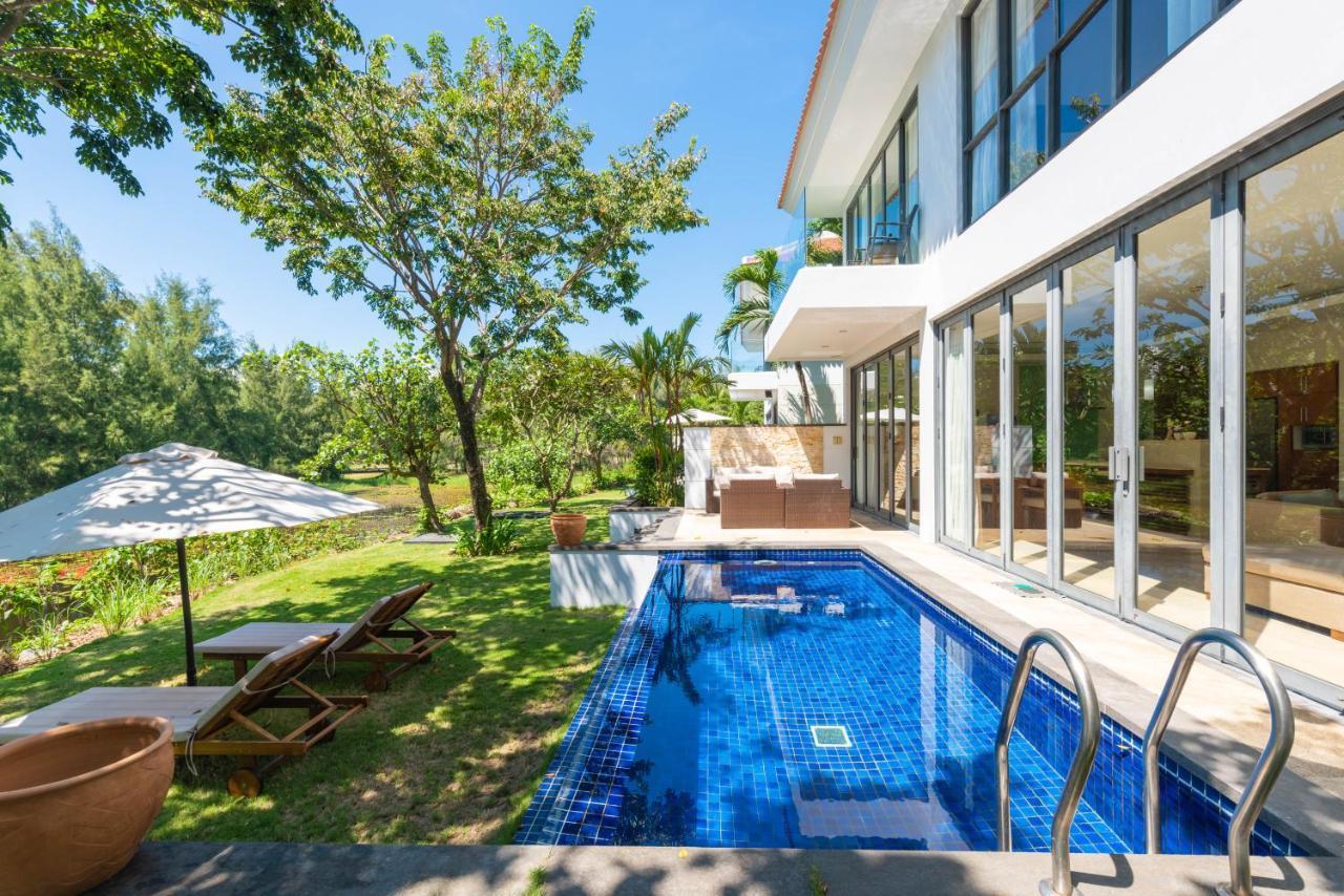 Emblem Sea 2 Bedroom Villas Danang Exterior photo